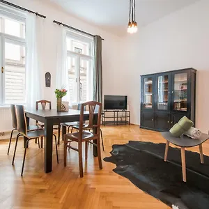  Appartamento Grand Soho Ii