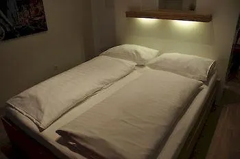 Getreidemarkt 10 Serviced Apartments Viena